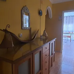  Quarto em Acomodações Particulares Habitación En Casa Compartida
